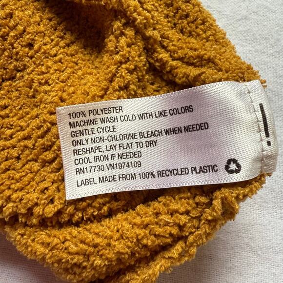Cozy Knox Rose Mustard Soft Sweater Size L - Picture 3 of 3